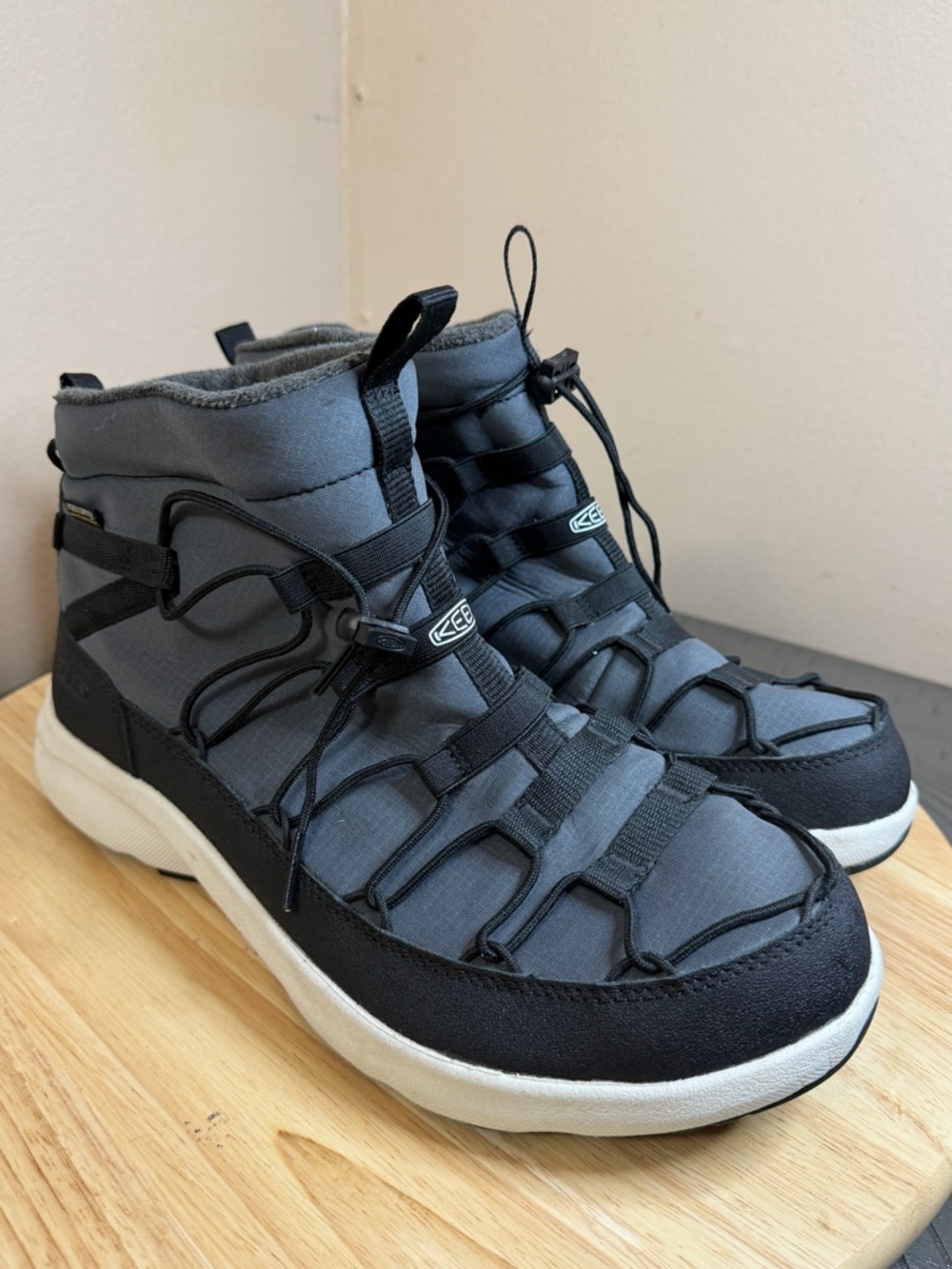 Keen Men’s Uneek Waterproof Chukka boots